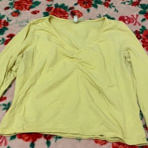 H&M yellow shirt